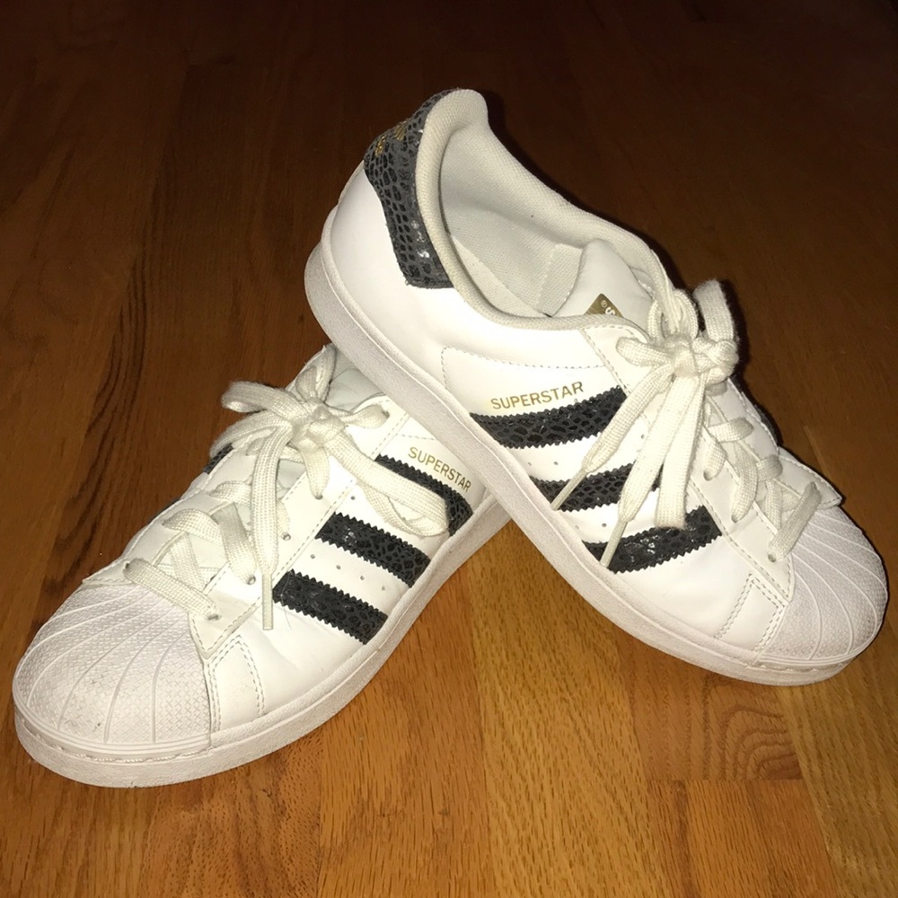 Adidas Superstar women